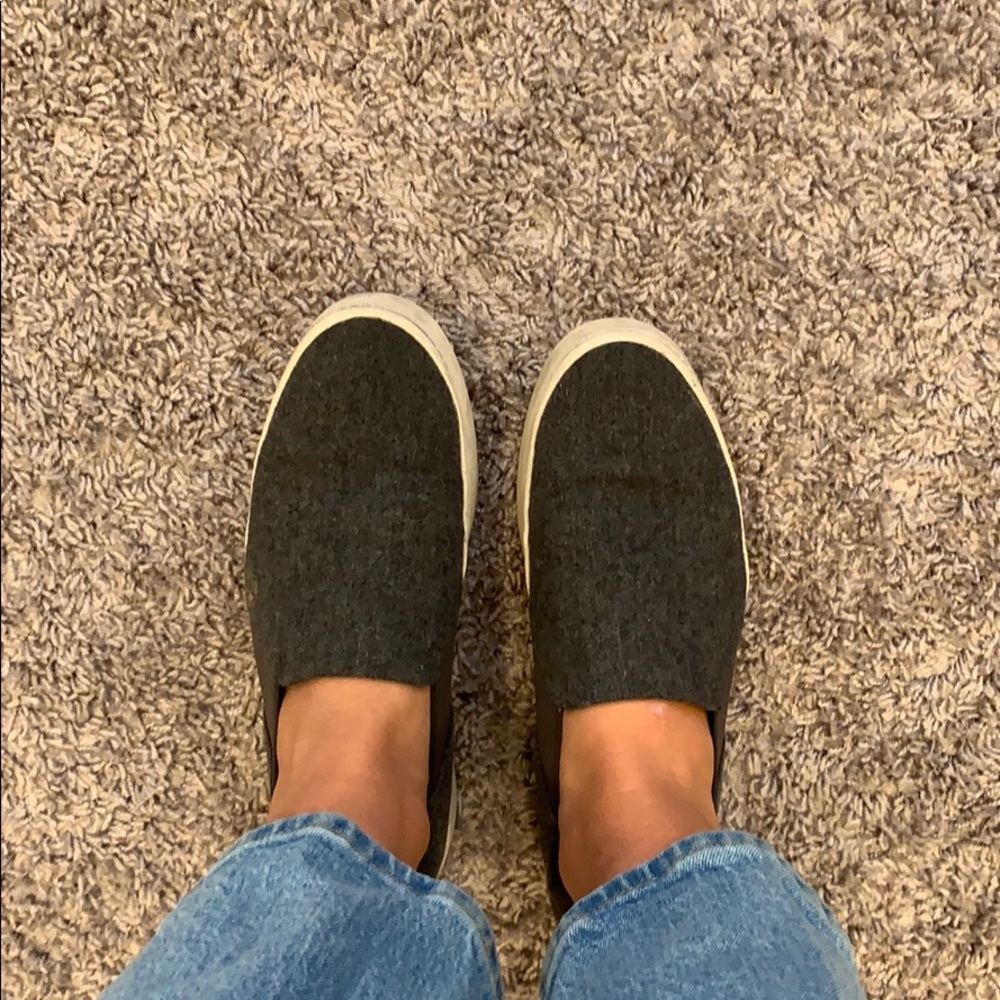 Vince platform slip on!